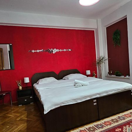Apartment Zarnesti City Centre Vmp Free Parking Exterior foto
