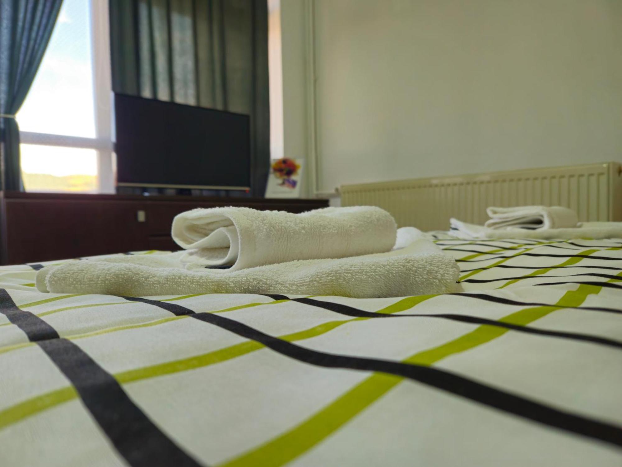 Apartment Zarnesti City Centre Vmp Free Parking Zimmer foto