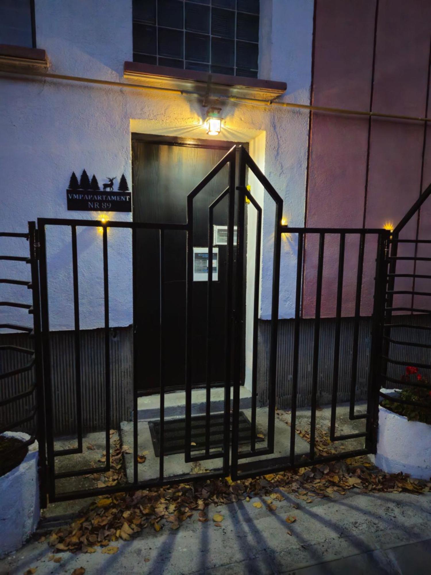 Apartment Zarnesti City Centre Vmp Free Parking Exterior foto
