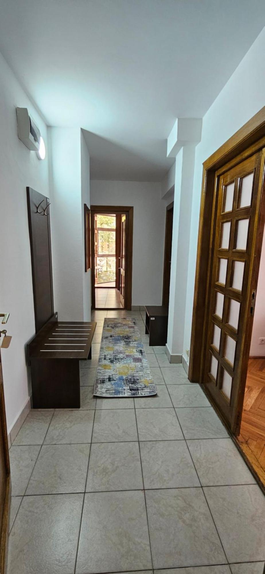 Apartment Zarnesti City Centre Vmp Free Parking Exterior foto