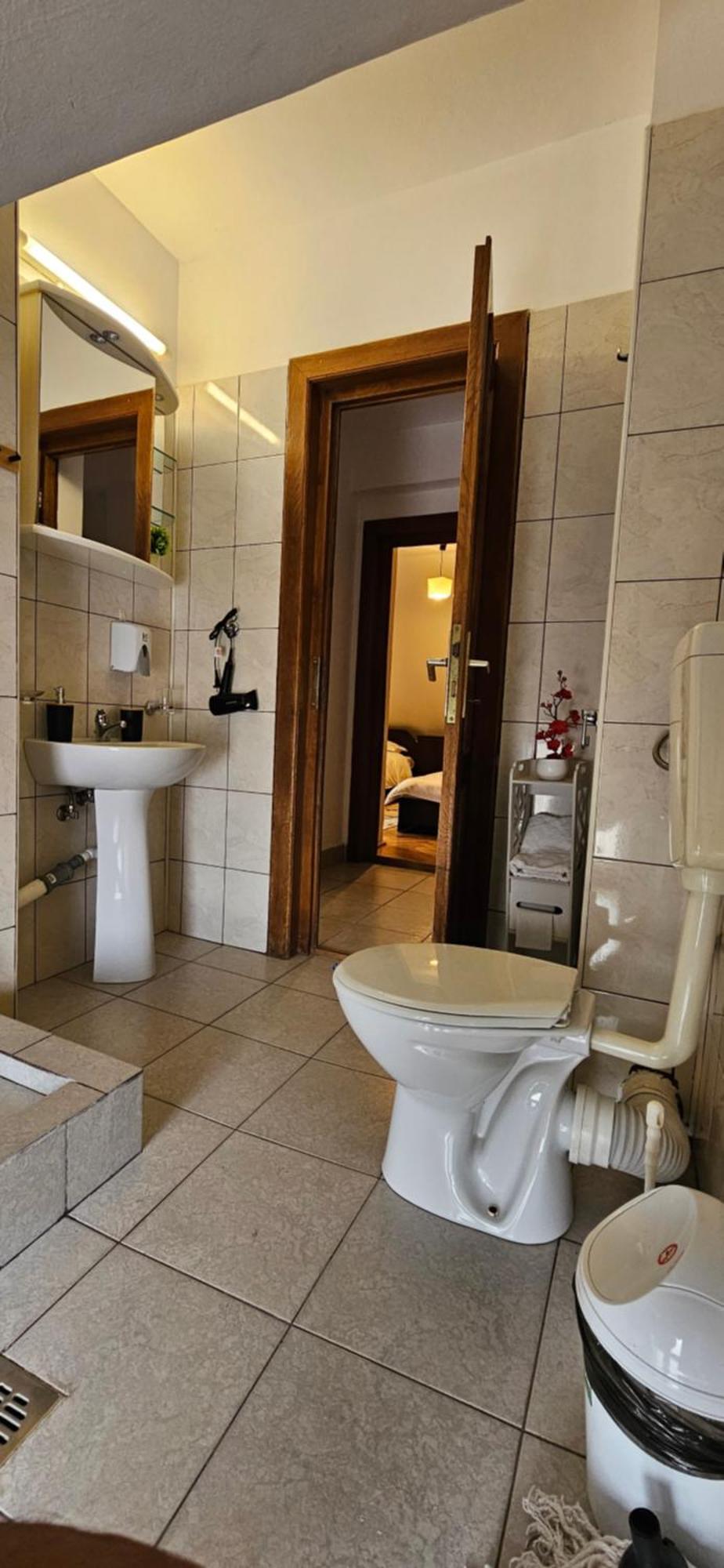 Apartment Zarnesti City Centre Vmp Free Parking Zimmer foto