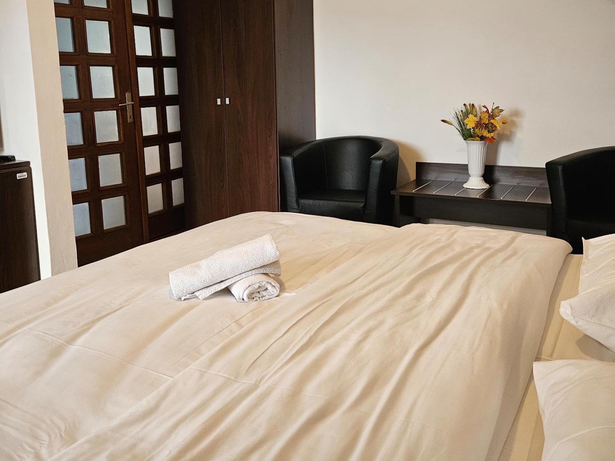 Apartment Zarnesti City Centre Vmp Free Parking Exterior foto