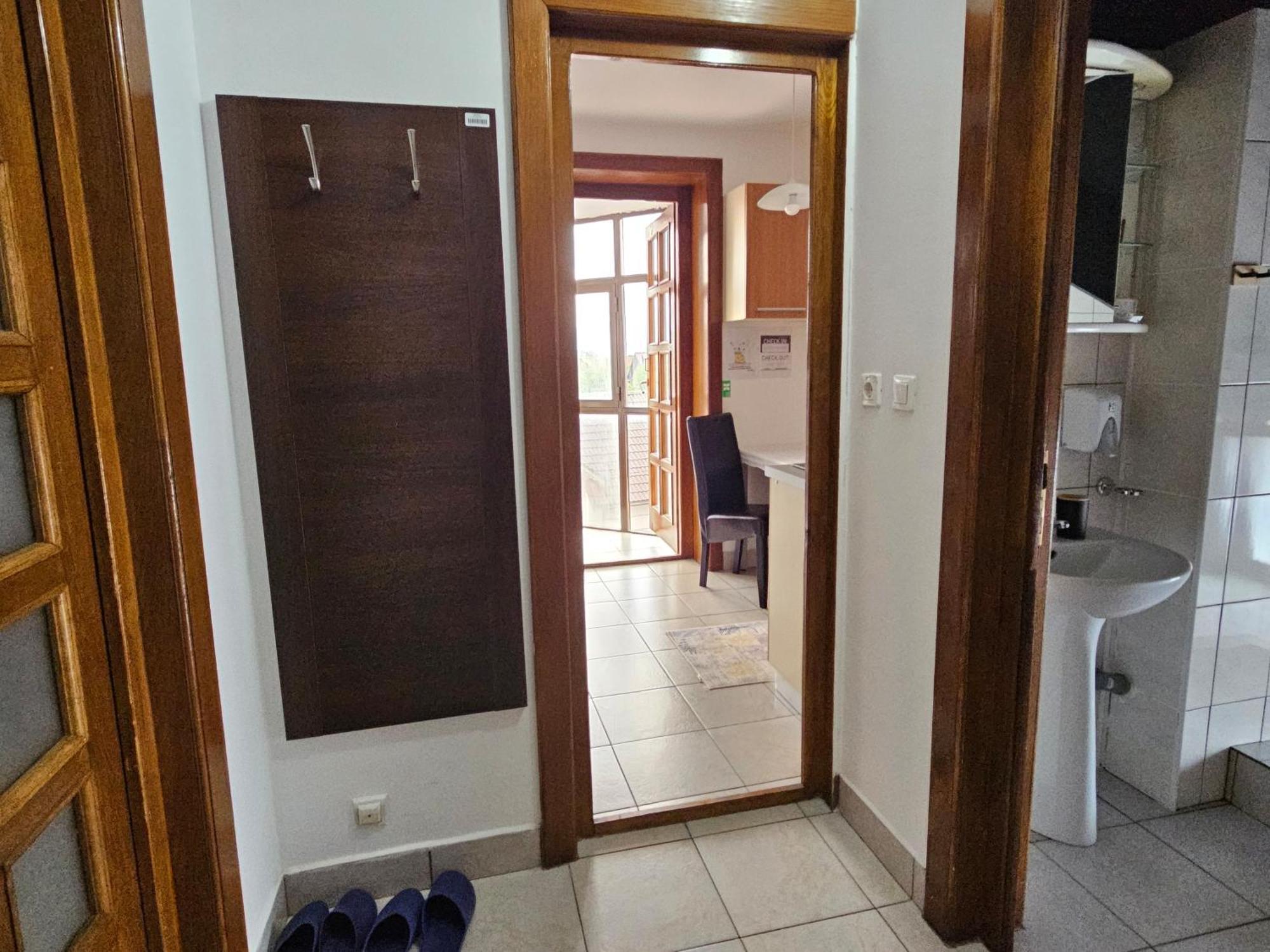 Apartment Zarnesti City Centre Vmp Free Parking Exterior foto